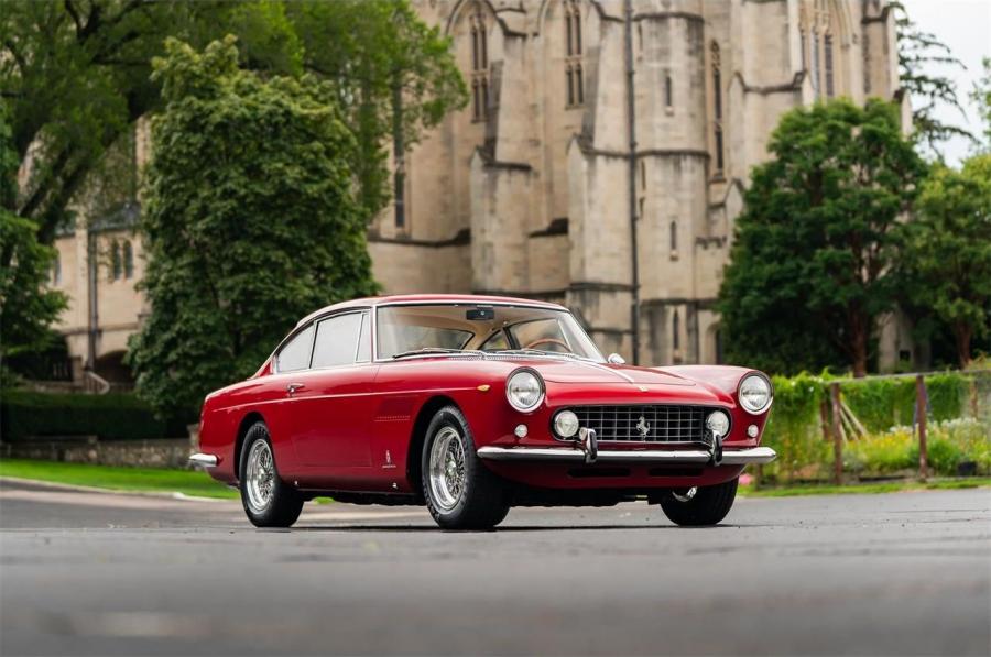  Ferrari 250 GT 2+2 Coupe (Series II) 1962 года  (фото 43 из 62)